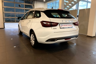 LADA VESTA