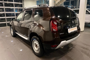 RENAULT DUSTER