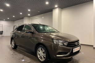 LADA VESTA