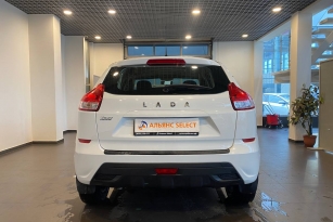 LADA XRAY