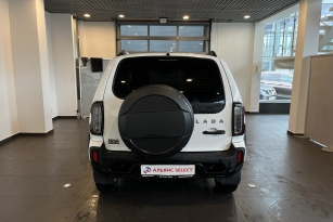 LADA NIVA TRAVEL