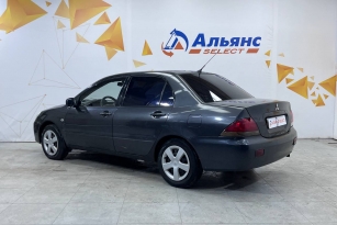 MITSUBISHI LANCER