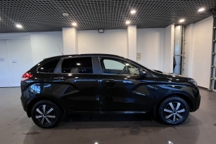 LADA XRAY