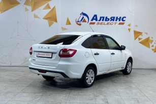 LADA GRANTA