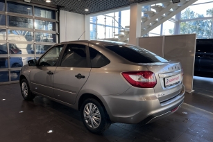 LADA GRANTA