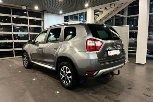 NISSAN TERRANO