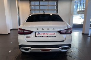 LADA VESTA
