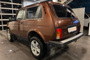 LADA 2121 (4X4)
