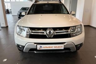 RENAULT DUSTER