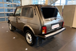 LADA 2121 (4X4)