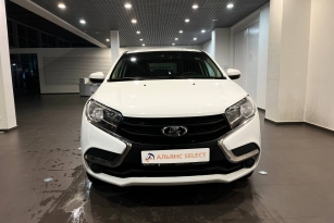LADA XRAY