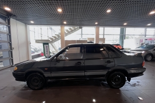 LADA 2115