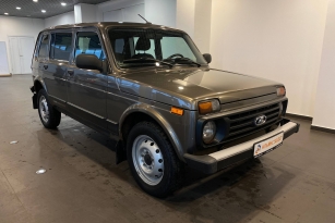 LADA 2121 (4X4)