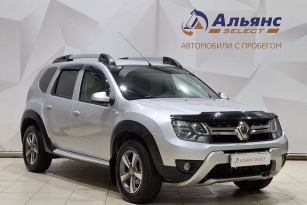 RENAULT DUSTER