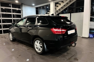 LADA VESTA