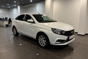 LADA VESTA