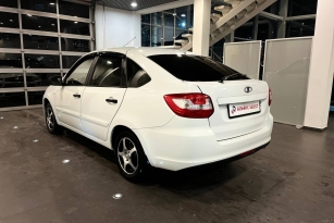 LADA GRANTA