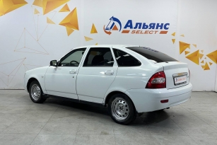 LADA PRIORA