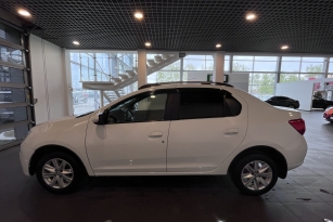RENAULT LOGAN