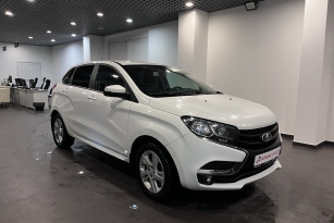 LADA XRAY