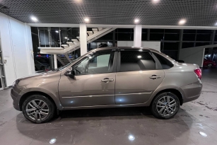 LADA GRANTA