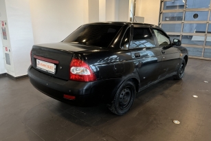LADA PRIORA