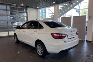 LADA VESTA