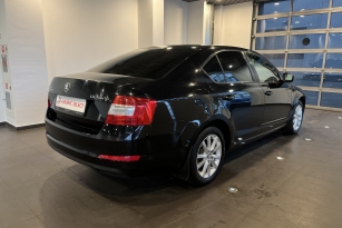 SKODA OKTAVIA