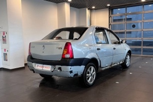 RENAULT LOGAN