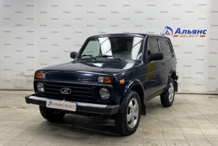 LADA 2121