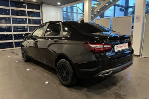 LADA VESTA