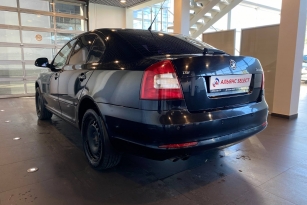 SKODA OKTAVIA