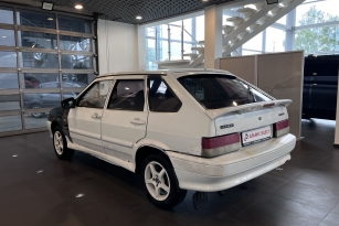 LADA 2114