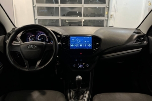 LADA VESTA