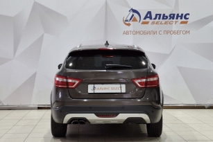 LADA VESTA