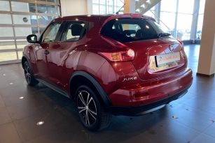 NISSAN JUKE