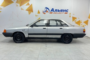 AUDI 100