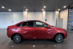 LADA VESTA