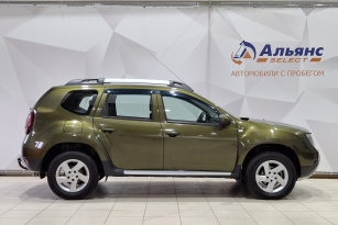 RENAULT DUSTER
