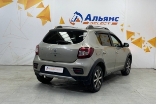 RENAULT SANDERO