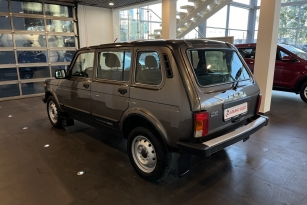 LADA 2131 (4X4)