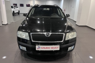 SKODA OKTAVIA