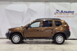 RENAULT DUSTER