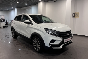 LADA XRAY