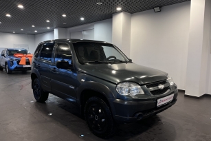 LADA NIVA