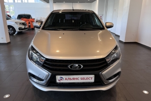 LADA VESTA