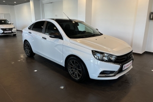 LADA VESTA