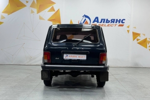 LADA 2121 (4X4)