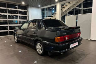 LADA 2115