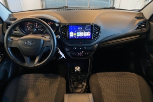 LADA VESTA